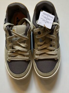 NEW (but scuffs on soles) Five Ten Freerider Mountain Bike Shoes Women - size 7